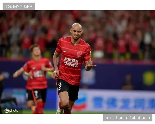 延吉头球双响击溃蓉城防线 町田泽维亚主场锁定晋级名额